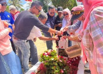 IA KPMKT Makassar Tutup Reuni dengan Ziarah Makam Pahlawan
