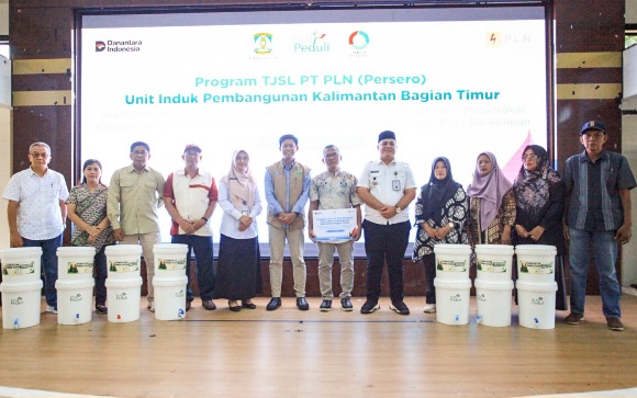 PLN UIP KLT Dorong Ketahanan Pangan Keluarga Melalui Pengelolaan Sampah