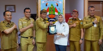 Pemprov Percepat “Karbon Biru”, Lindungi Mangrove dan Perkuat Ekonomi Pesisir