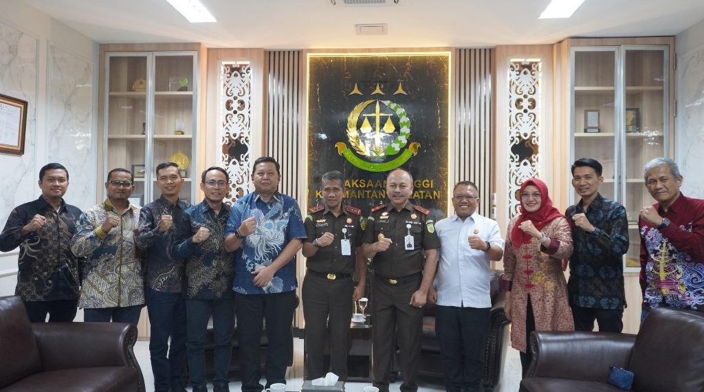 PLN dan Kejati Kalsel Perkuat Kepastian Hukum Program Kelistrikan