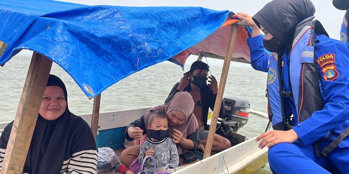 HUT ke-78 Polwan, Srikandi Polairud Kaltara! Patroli, Berbagi, Menginspirasi