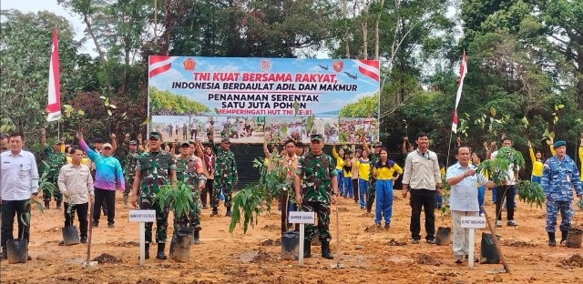 460 Pohon Endemik Kalimantan Ditanam Serentak di Bundayati Bulungan