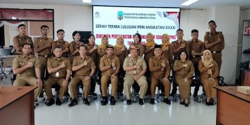 Serah Terima Lulusan IPDN XXXIII, Sekda Kaltara Ingatkan Pentingnya Adaptasi Dunia Birokrasi