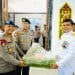 Berikan Surprise dan Tumpeng HUT Ke-81 TNI, Polairud Kaltara Perkuat Sinergitas TNI-Polri