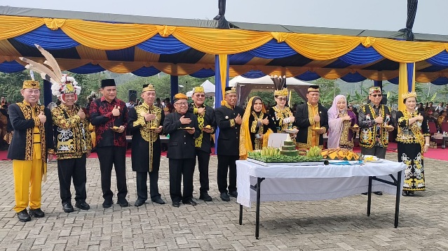 Upacara Hari Jadi Bulungan Tetap digelar di Tengah Kabut Asap, Bupati Syarwani Sampaikan Pesan Penting