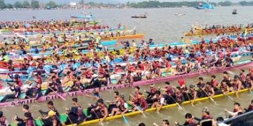 Semarak Tanjung Selor! 3.500 Pendayung dan 130 UMKM Meriahkan Festival Sungai Kayan