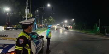Patroli Blue Light Polantas Karib, Ditlantas Polda Kaltara Ciptakan Kamseltibcarlantas yang Kondusif