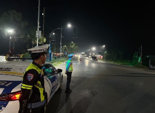 Patroli Blue Light Polantas Karib, Ditlantas Polda Kaltara Ciptakan Kamseltibcarlantas yang Kondusif