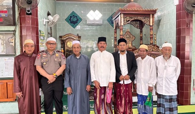 Polsek Tarakan Timur Gelar Sholat Jumat Keliling, Ajak Masyarakat Jaga Kamtibmas