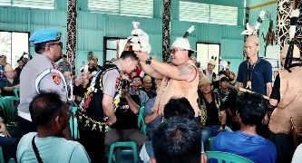 Rekaman WhatsApp Pemicu Aksi, Ratusan Warga Dayak Kenyah Sampaikan Tuntutan Ke Kapolda