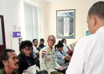 Bantu Akses Layanan Publik, Satpol PP Nunukan Dampingi Pengurusan E-KTP dan BPJS bagi ODGJ